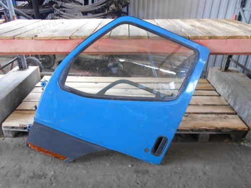 Дверь передняя, левая MMC CANTER, FE50, 24V, в сборе, синяя, б/у