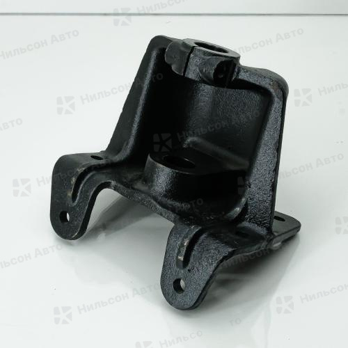 Кронштейн передней рессоры NISSAN DIESEL, PM