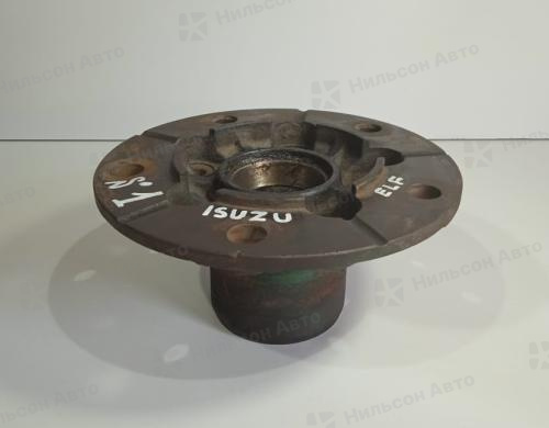 Ступица передняя ISUZU ELF, R16 на 5 шпилек, дисковые тормоза, б/у