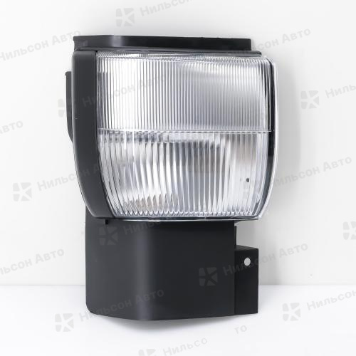 Габарит NISSAN DIESEL, 1992-2004, 5-10 тонн, правый, (под фару), Nilson Auto Parts