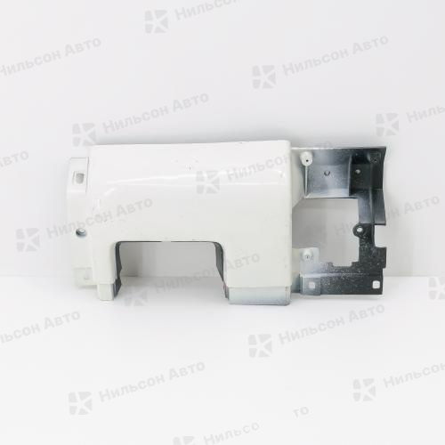 Щечка кабины ISUZU ELF 1986-1993 правая, API (сломано крепление, нетоварный вид)