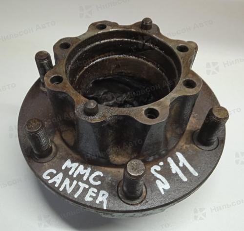 Ступица задняя MMC CANTER, FB300-FB511, FB50-FB51, FB523, FD501, FD50, R14 на 6 шпилек, б/у