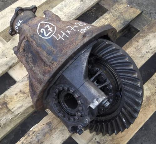 Редуктор заднего моста ISUZU ELF, R16 на 5 шпилек, пл/хв 41/7, шлицов 20, фланец 80*60, б/у