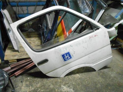 Дверь передняя, правая TOYOTA HIACE, LH109, белая, б/у