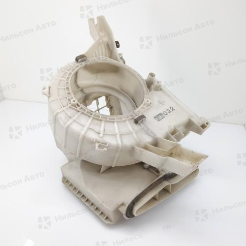 Корпус мотора печки MITSUBISHI CANTER 4D33, FE516, 24V, б/у