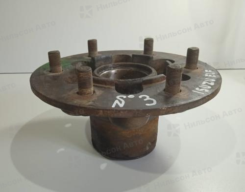 Ступица передняя ISUZU ELF, R15 на 6 шпилек, дисковые тормоза, б/у