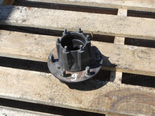 Ступица задняя MAZDA TITAN, R14 на 6 шпилек, б/у