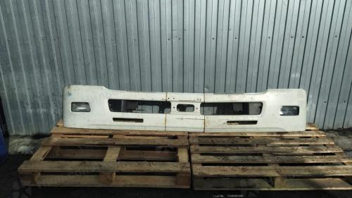 Бампер передний ISUZU FORWARD FRR90, широкая база, б/у
