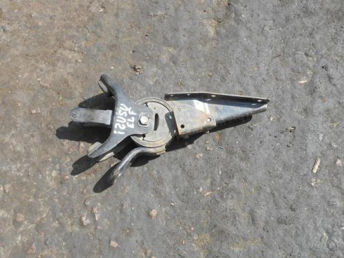 Крепление кабины ISUZU ELF, 4HF1, узкая база, задний, левый, б/у