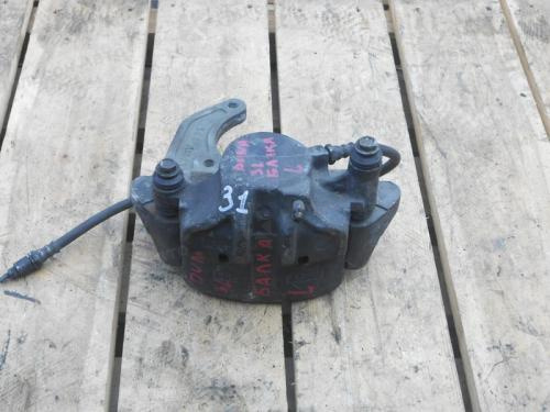 Суппорт передний, левый TOYOTA DYNA, LY100-200, 3L, 5L, рессорная подвеска, б/у