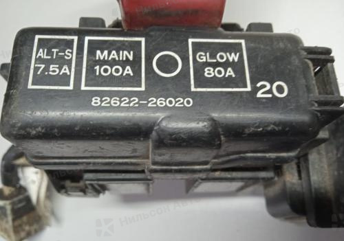 Клемма TOYOTA HIACE, б/у