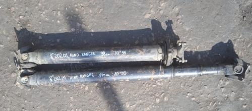 Кардан HINO RANGER, длина 233, фланец 80*95, с подвесным, из 2 частей 135 и 98 см, б/у