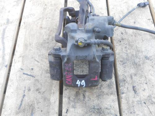 Суппорт передний, левый MMC CANTER, FE500-600, рессорная подвеска, с прокачкой, б/у