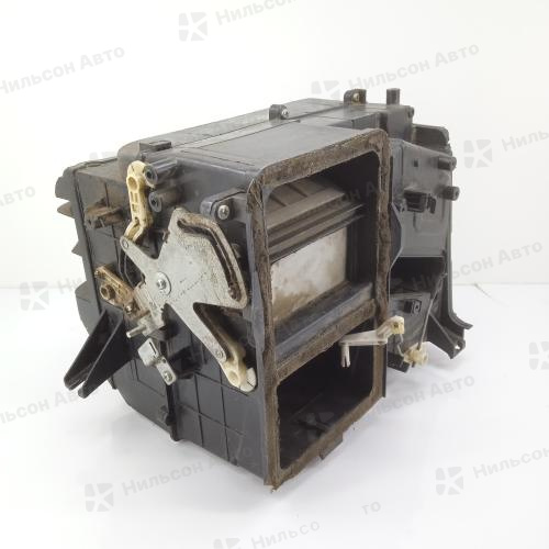 Корпус радиатора печки NISSAN ATLAS TD27, F23, б/у