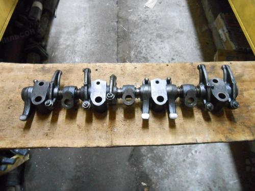 Ось коромысел MAZDA TITAN TF, TM, б/у