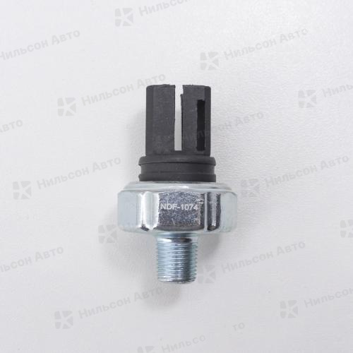 Датчик давления масла NISSAN ATLAS ED35, QD32, FD42, FD46, фишка пластиковая, NARICHIN