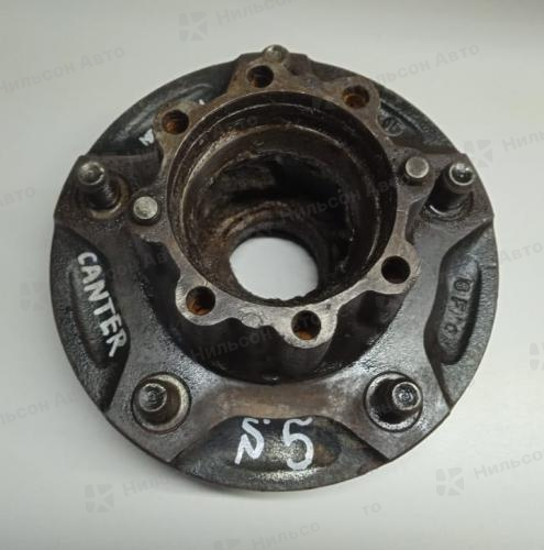 Ступица задняя MMC CANTER, FE315-FE668, FE50-FE83, R16 на 5 шпилек, б/у