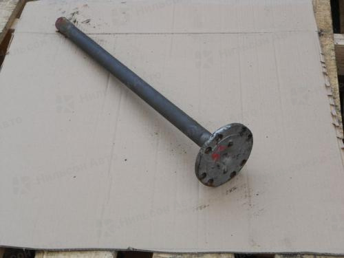 Полуось MAZDA TITAN, узкая база, шпилек, длина 68 см, шлицов 36, диаметр 37 мм, крепится на 8 болтов, б/у