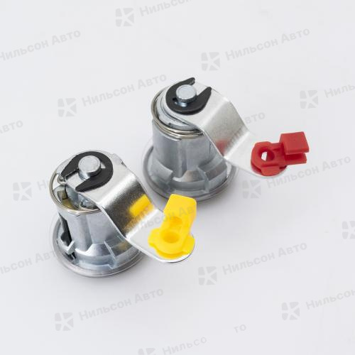 Личинка замка двери ISUZU ELF NKR66E, JMC (2 личинки замка двери, 2 ключа, без фиксаторов)