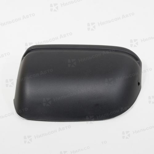 Накладка на бампер (клык) NISSAN DIESEL 1994-2005 г, API (левая сторона, узкая кабина)