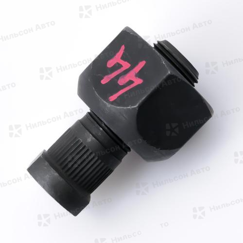 Шпилька передняя в сборе MMC CANTER гайка на 38, дисковые тормоза, левая, ZEVS