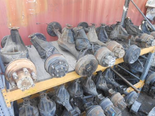 Мост задний NISSAN ATLAS, односкатный, R12 на 6 шпилек, с лючком, б/у