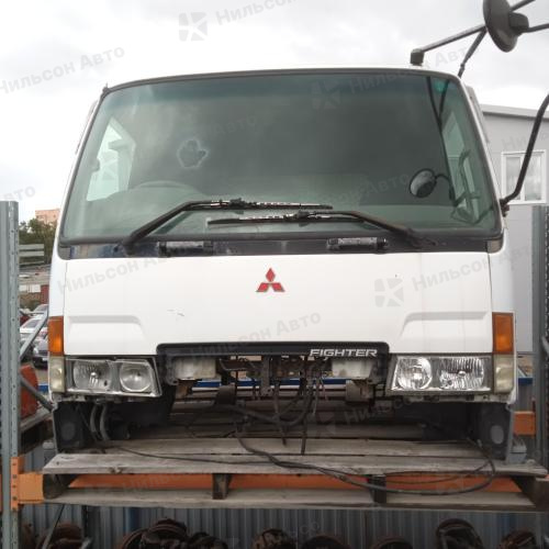 Кабина MITSUBISHI FUSO FK71, 6M61, 24V, (стекло разбито), б/у