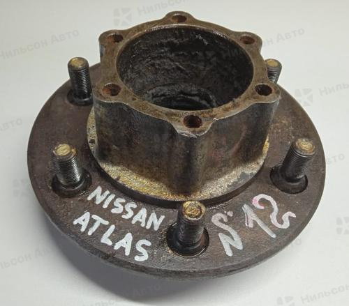 Ступица задняя NISSAN ATLAS, двухскатный, R12 на 6 шпилек, б/у