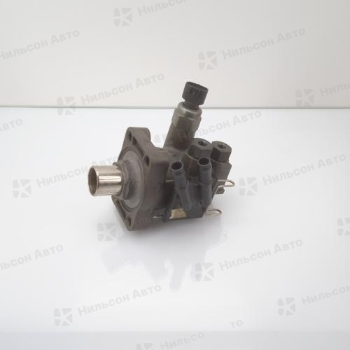 Главный тормозной цилиндр TOYOTA DYNA S05C, XZU307, (с датчиком), б/у