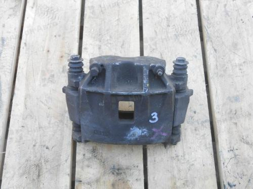 Суппорт передний, правый TOYOTA DYNA, TOTOACE, BU105-BU410, рычажная подвеска, б/у