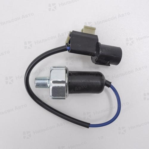 Датчик давления масла MITSUBISHI FUSO 6D14, 6D15, 6D16, 6D17, фишка пластиковая, SANKEI