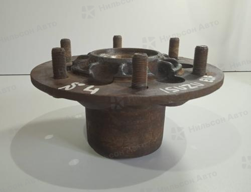 Ступица передняя ISUZU ELF, R15 на 6 шпилек, дисковые тормоза, б/у