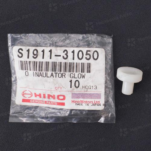 Изолятор свечи накала HINO, оригинал
