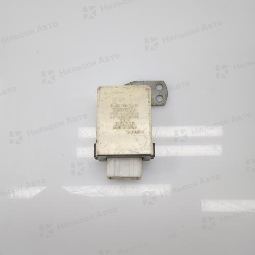 Реле управления дверьми TOYOTA DYNA S05D, XZU306, 12V, (8 контактов), б/у