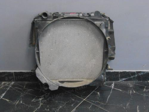 Радиатор двигателя ISUZU ELF 4HL1, с заливной горловиной, в450*ш462 (без бачков), б/у