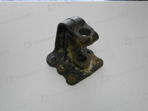 Кронштейн задней рессоры MITSUBISHI CANTER, б/у