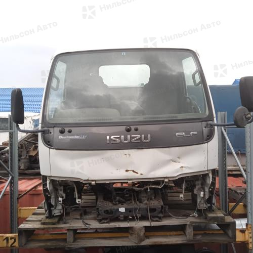 Кабина ISUZU ELF NKR81, 4HL1, узкая база, 24V, МКПП, (вмятины на капоте), б/у