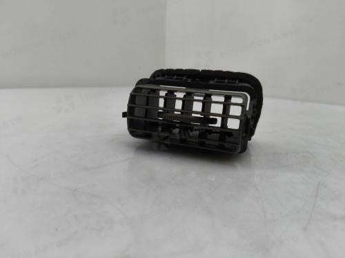 Дефлектор воздушный MITSUBISHI CANTER 4M40, (правый/левый одинаковые), б/у