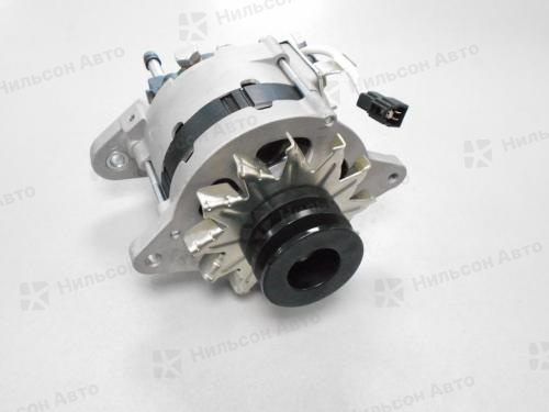 Генератор 12V TOYOTA DYNA 2L, 3L, 5L, вакумник сзади, 2 клиновой, фишка прямоугольная на 3 контакта, 70A, Nilson Auto Parts