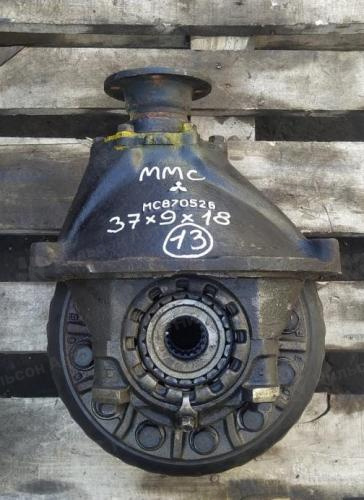 Редуктор заднего моста MMC CANTER, R16 на 6 шпилек, пл/хв 37/9, шлицов 18, фланец 65*77, б/у