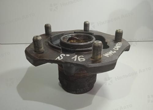 Ступица передняя MMC CANTER, FE315-FE668, FE51-FE83, R16 на 5 шпилек, дисковые тормоза, б/у