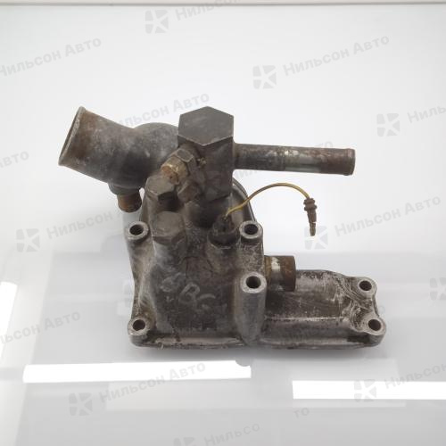 Корпус термостата ISUZU FORWARD 6BG1, FRR12, вид 2, б/у
