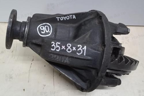 Редуктор заднего моста TOYOTA DYNA, R12-14 на 5 шпилек, пл/хв 35/8, шлицов 31, фланец 65*65, б/у