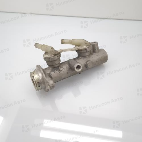 Главный тормозной цилиндр NISSAN ATLAS TD27, P2F23, б/у