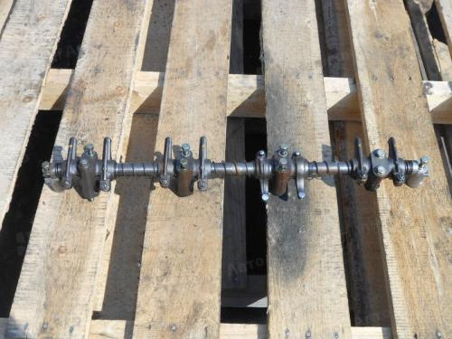 Ось коромысел NISSAN DIESEL RF8, RG8, RE8, RH8, б/у