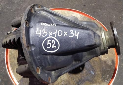 Редуктор заднего моста TOYOTA DYNA, R14-16 на 5 шпилек, пл/хв 43/10, шлицов 34, фланец 65*65, б/у