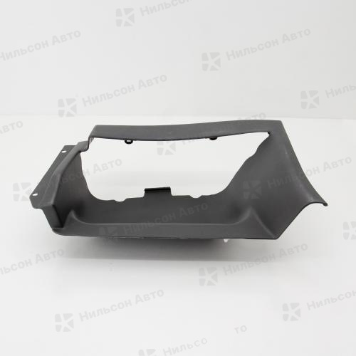 Подножка пластиковая MMC CANTER FE500 узкая база, 1994-2001 г, правая, API
