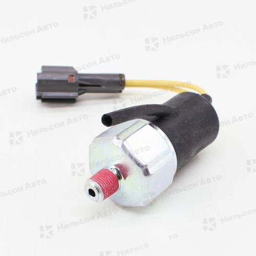 Датчик давления масла ISUZU FORWARD 6HH1, 6HL1, фишка пластиковая, оригинал