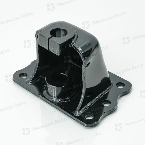 Кронштейн задней рессоры передний NISSAN DIESEL MK210, 6 болтов, вид 1, ZEVS