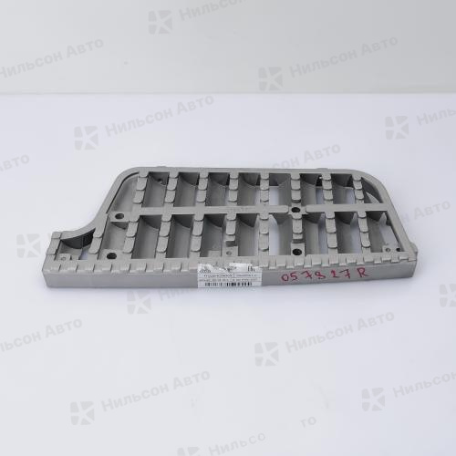 Подножка алюминиевая ISUZU GIGA, 1995-2011 г, правая, ZEVS